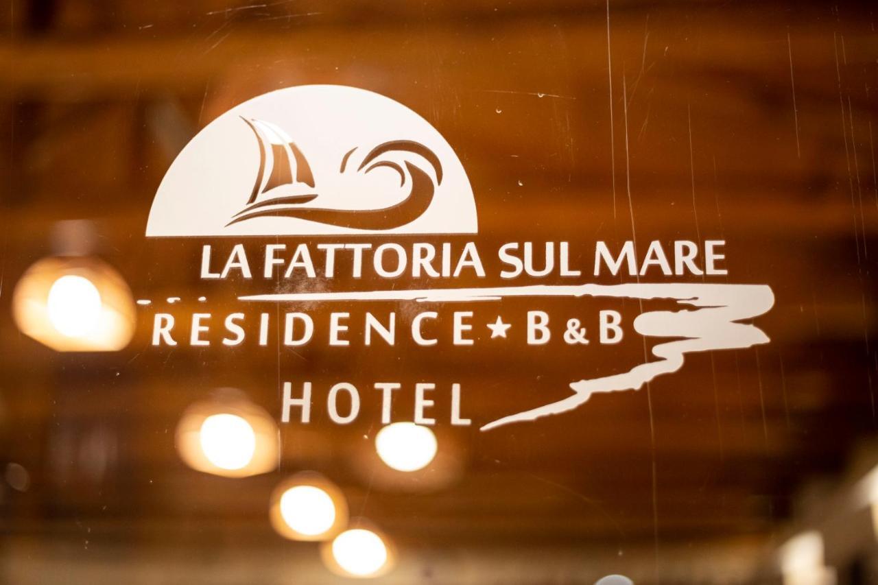 Hotel La Fattoria Sul Mare Капо-Ватикано Екстер'єр фото
